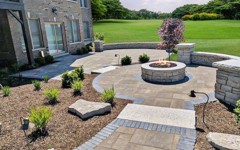 draining solutions in Vernon Hills, snow removal in Mundelein, landscape maintenance in Libertyville