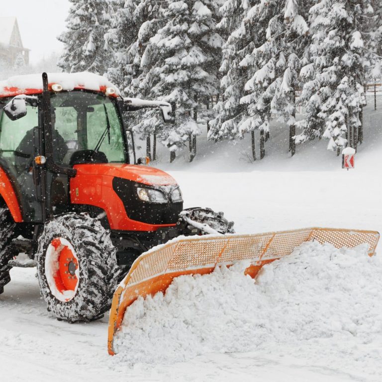 snow removal in libertyville, libertyville snow management, snow clean up in libertyville